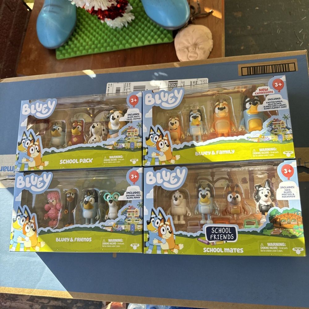 Bluey and Friends 2.5-3" Poseable Figures, 16 TOTAL ~ New ~ School Friends Fam